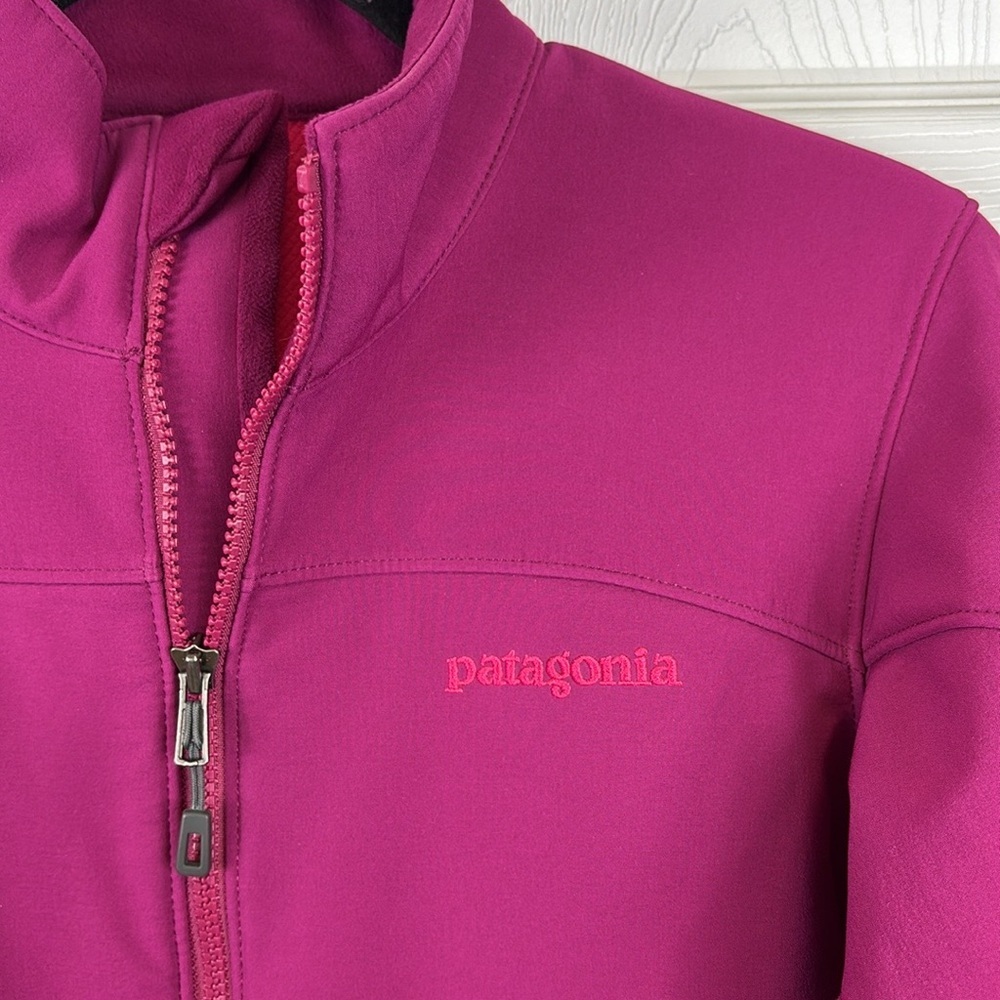 Patagonia pink soft shell jacket sz sm - Picture 3 of 7